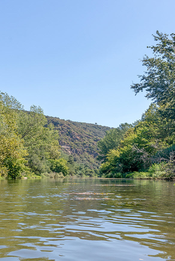 Cal Arnau river