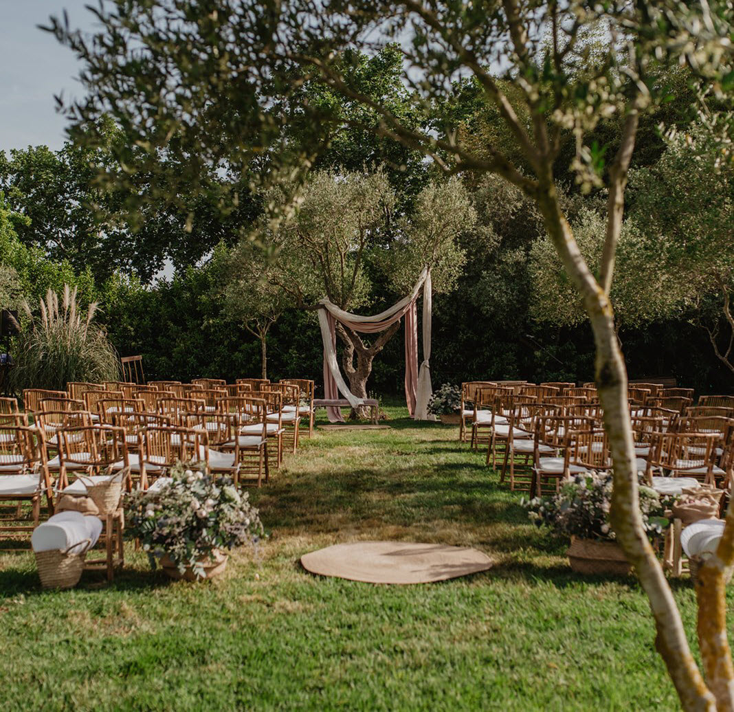 A wedding day at Masia Vallfort
